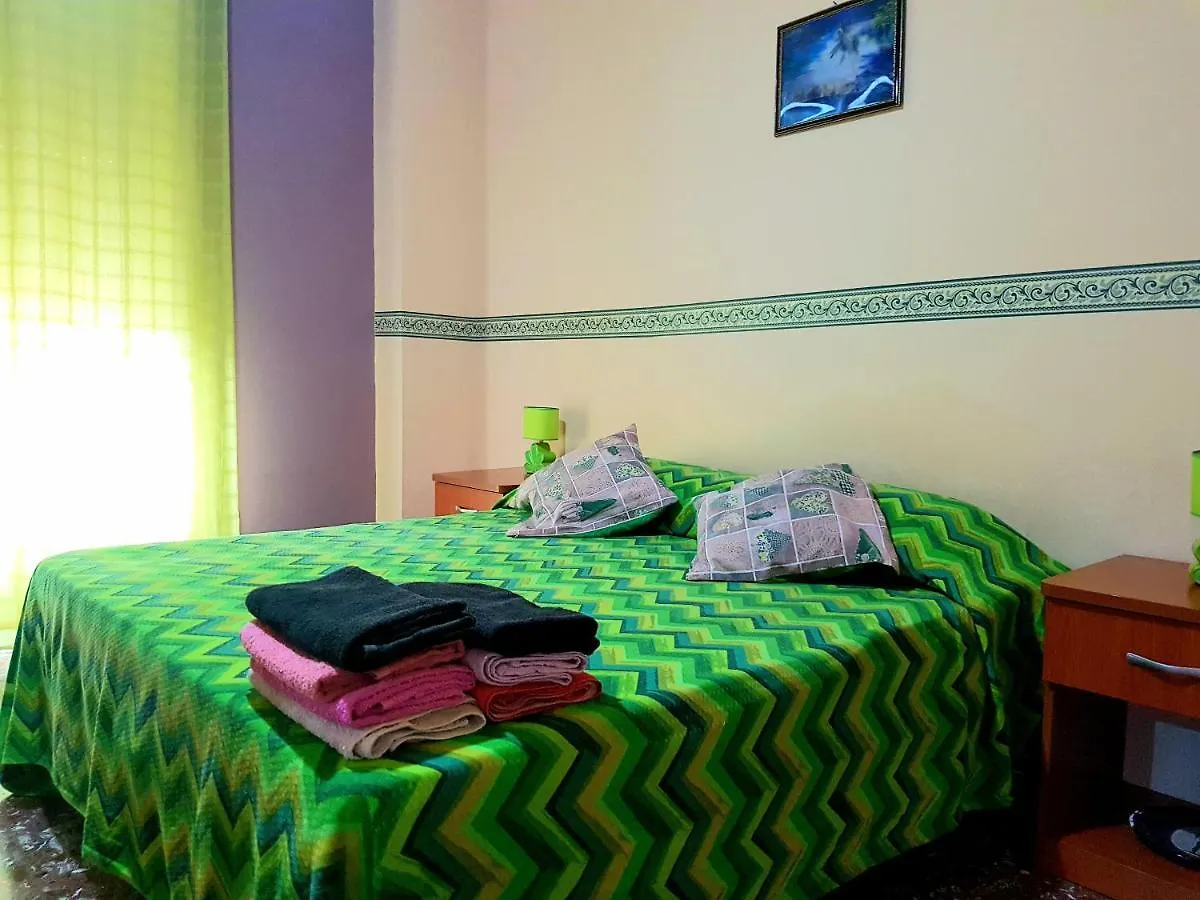 Vista Mare Rooms Reggio Calabria 0*,  Italia